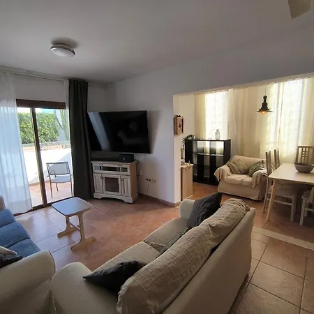 Casa Queen Ovetus Costa Teguise
